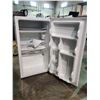 Image 2 : KENMORE MINI FRIDGE