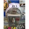 Image 1 : VINTAGE PARKING COIN METER