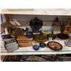 Image 2 : ASSORTED COLLECTIBLES & HOME DECOR