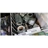 Image 2 : TRAY OF 2 INCH NYLON THREAD LOCK NUTS