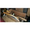 Image 1 : TRAY OF HAMMERS, AXE AND SAW