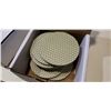 Image 3 : 3 BOXES 3M TRIZACT DIAMOND HX 3 INCH DISCS GOLD
