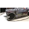 Image 2 : JVC RC-W40 VINTAGE BOOMBOX