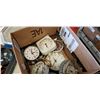 Image 2 : 2 boxes of vintage mantle clocks