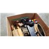 Image 2 : BOX OF VINTAGE COLLECTABLES, WOOD ROLLING PINS, METAL DECOR