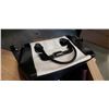Image 2 : BOX OF PURSES AND LADIES SHOES
