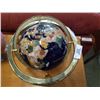 Image 2 : REPRO GEMSTONE GLOBE