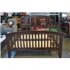 Image 2 : MODERN QUEENSIZE BED FRAME