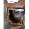 Image 2 : ANTIQUE OAK NEW HAVEN WALL MOUNT CLOCK