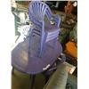 Image 2 : PURPLE PATIO TABLE AND 5 CHAIRS