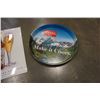 Image 2 : 2 VINTAGE COORS BANQUET TRAYS AND TIN BEER SIGN