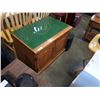 Image 2 : SHORT MAPLE 2 DOOR CUPBOARD