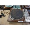 Image 8 : PIONEER QUARTZ PLL DIRECT FULLY AUTOMATIC TURNTABLE PL-570