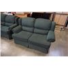 Image 2 : GREEN WHOLE HOME 3 PIECE SOFA SET