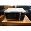 Image 2 : MOULINEX MICROWAVE AND PANASONIC MICROWAVE