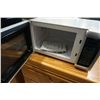 Image 8 : MOULINEX MICROWAVE AND PANASONIC MICROWAVE
