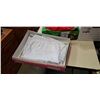 Image 2 : LOT OF EASTERN CLOTHING AND COSTUMING