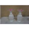 Image 2 : LOT OF PINK AND WHITE ART GLASS VASES AND BASKET