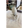Image 1 : FINGER OIL LAMP WITH FROSTED GLASS FLUTE