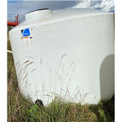 1400 GAL POLY WATER TANK