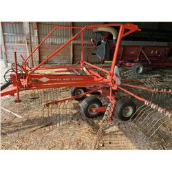 KUHN GA 4101 GTH 10 BAR PTO RAKE