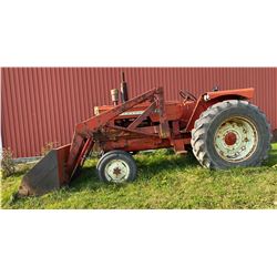 COCKSHUT 1800 TRACTOR W/ LOADER, 7' BUCKET, 18.4 R 34 REARS, 2 WD