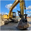 Image 5 : JOHN DEERE 690 EXCAVATOR W/ MECHANICAL THUMB, 14000 HRS.