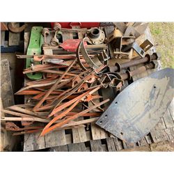 SKID LOT OF MISC IMPLEMENT PARTS