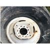 Image 2 : LOT OF 2 TIRES / RIMS