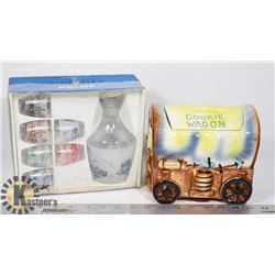 VINTAGE ITEMS SERVICE LIQUEUR