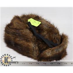 BEAVER FUR HAT