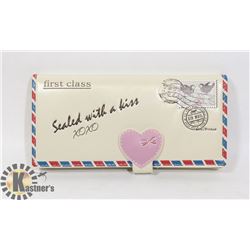 NEW SHAG WEAR WOMENS WALLET