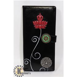 NEW SHAG WEAR WOMENS WALLET