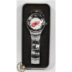 DETROIT RED WINGS MEN'S WATCH NEEDS BATTERY.