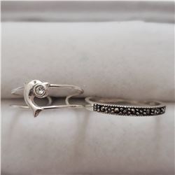SILVER LOTS OF 2  RING