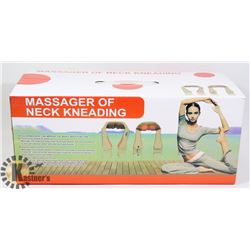MASSAGER OF NECK KNEADING IN  BOX