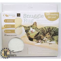 NEW SNUGGLE RUG SELF HEATING PET PAD