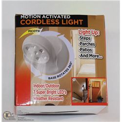 NEW LED MOTION ACTIVATED CORDLESS LIGHT