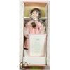 Image 1 : 15" KNOWLES "ANNIE" DOLL POLLY'S TEA PARTY