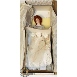 22" FRANKLIN MINT "      " DOLL