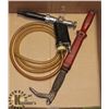Image 1 : FLAT OF NAIL PULLER AND VARSOL SPRAY GUN