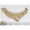 Image 1 : GOLD TONE PEARL NECKLACE