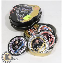 TIN BOX W/ VINT. COLLECTIBLE NHL KRASH PEGS