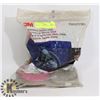 Image 1 : 3M HALF FACE RESPIRATOR MASK