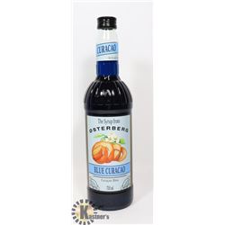 BOTTLE OF BLUE CURACAO SYRUP DRINK FLAVOURING