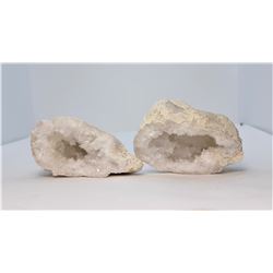 16)  NATURAL QUARTZ GEODE, 144.3 GRAMS