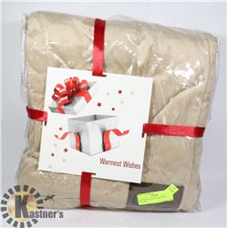 NEW BEIGE QUEEN SIZE PLUSH BLANKET