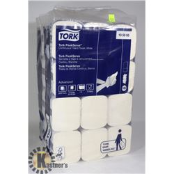 CASE OF TORK PEAK SERVE CONTINUOUS HAND TOWEL