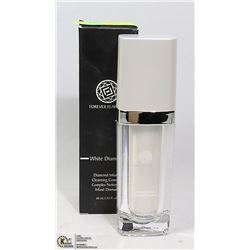 FOREVER FLAWLESS DIAMOND INFUSED CLEANSING COMPLEX