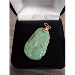JADE STONE PENDANT